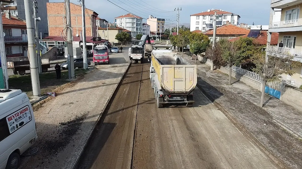 Şuhut'da Üst Yapı Çalışmaları Devam Ediyor