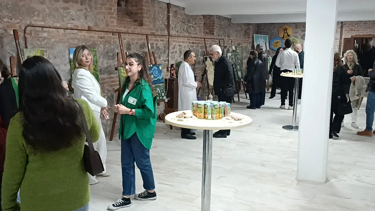 Atıkları Kullandılar, Sanat Eserleri Ortaya Çıkardılar