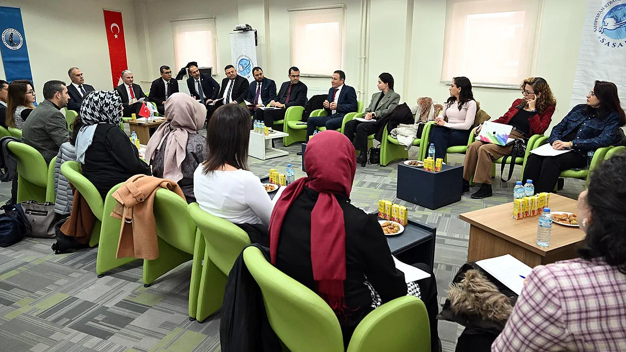 Afyon'da Akran Zorbalığı Çalıştayı Düzenlendi