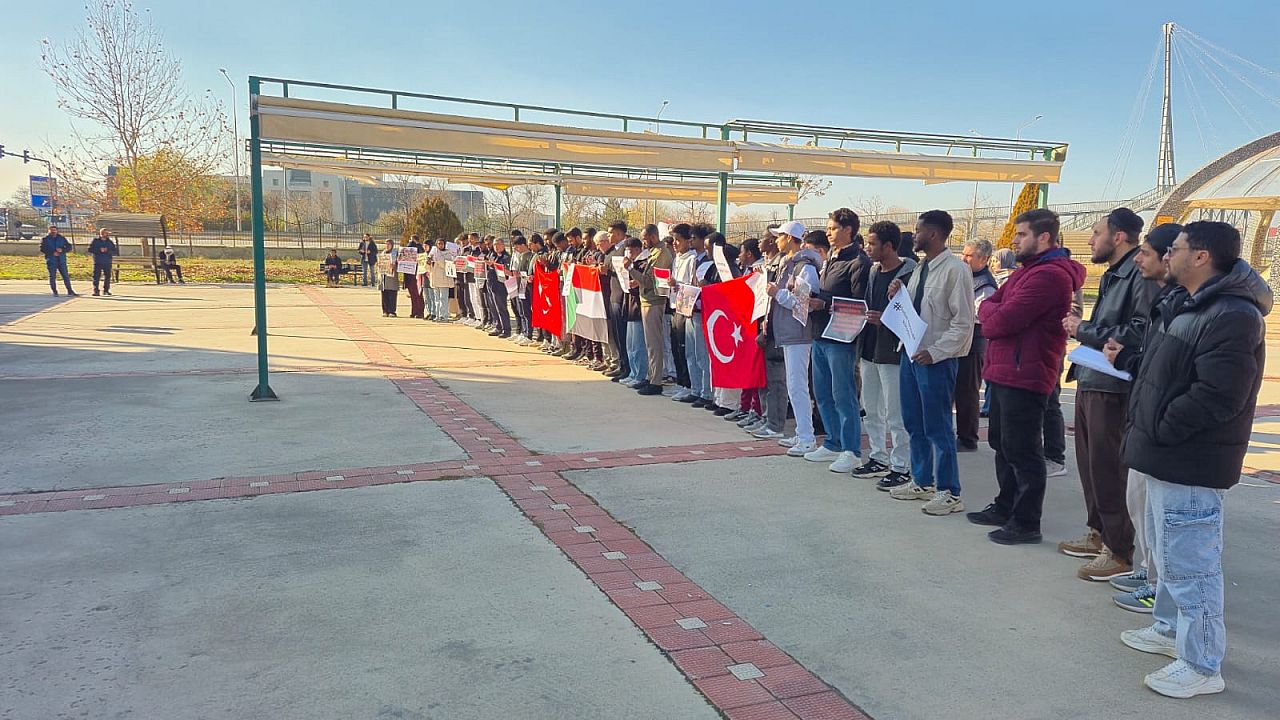 Sudan Halkına Destek İçin Toplandılar