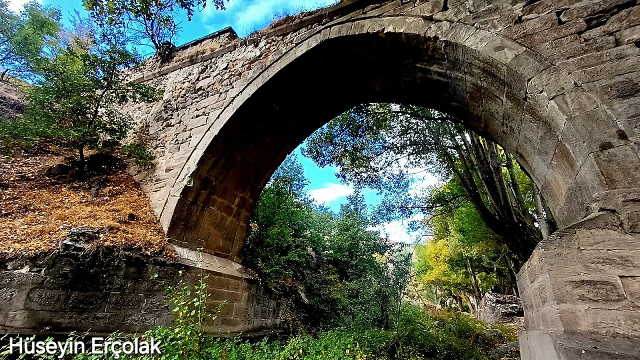 Vali Yiğitbaşı Açıkladı: Kadınana Su Kemeri Restore Edilecek