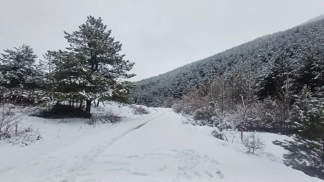 Afyonkarahisar'dan Kartpostallık Kareler Objektiflere Yansıdı