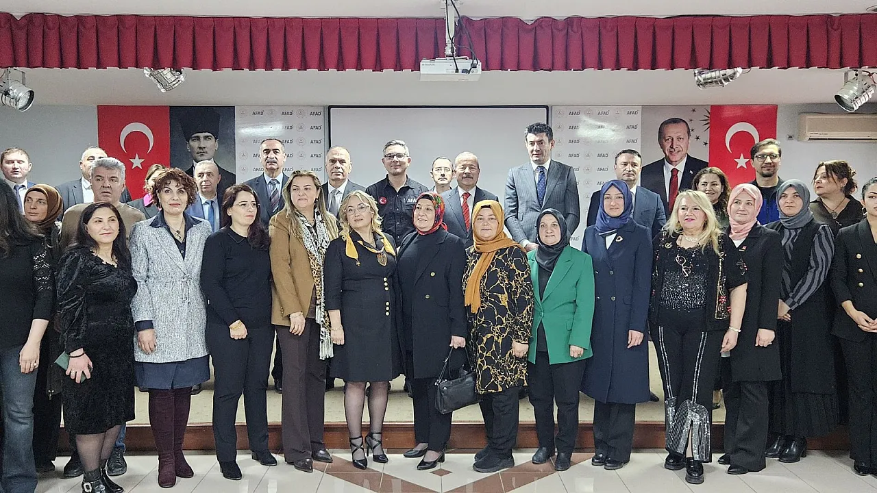 Milletvekili Taytak'tan 'FarkıMda Mısın' Projesine Tam Destek