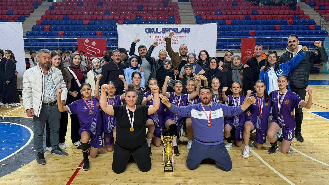 KKTC Temsilcisini Devirdiler Şampiyonluk Afyon'a Geldi