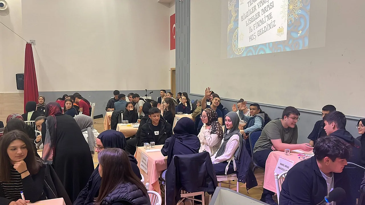12 Okuldan 48 Öğrenci, Bilgilerini Yarıştırdı