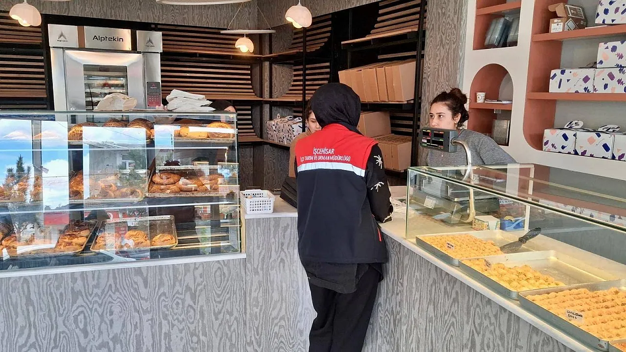 Afyonkarahisar'da Bayram Öncesi Şekerleme Denetimleri Yapılıyor