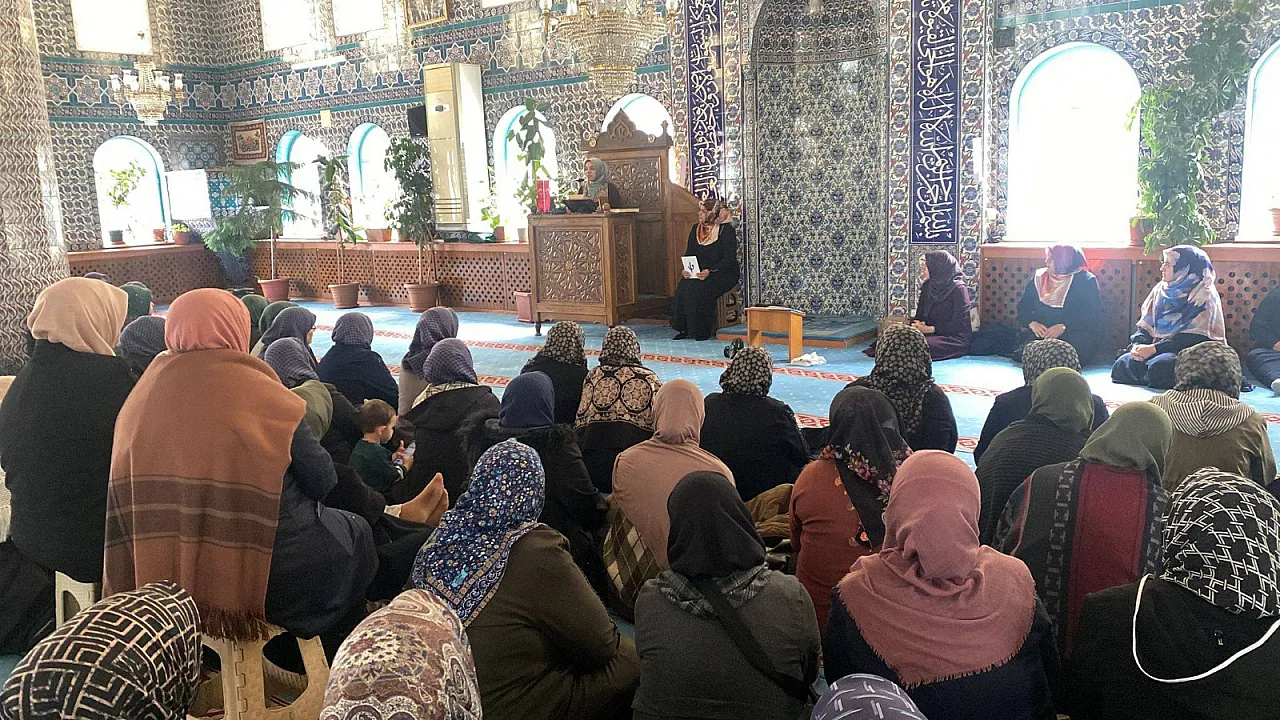 Aile Haftasına Özel 7 Ayrı Camide Program Yapıldı