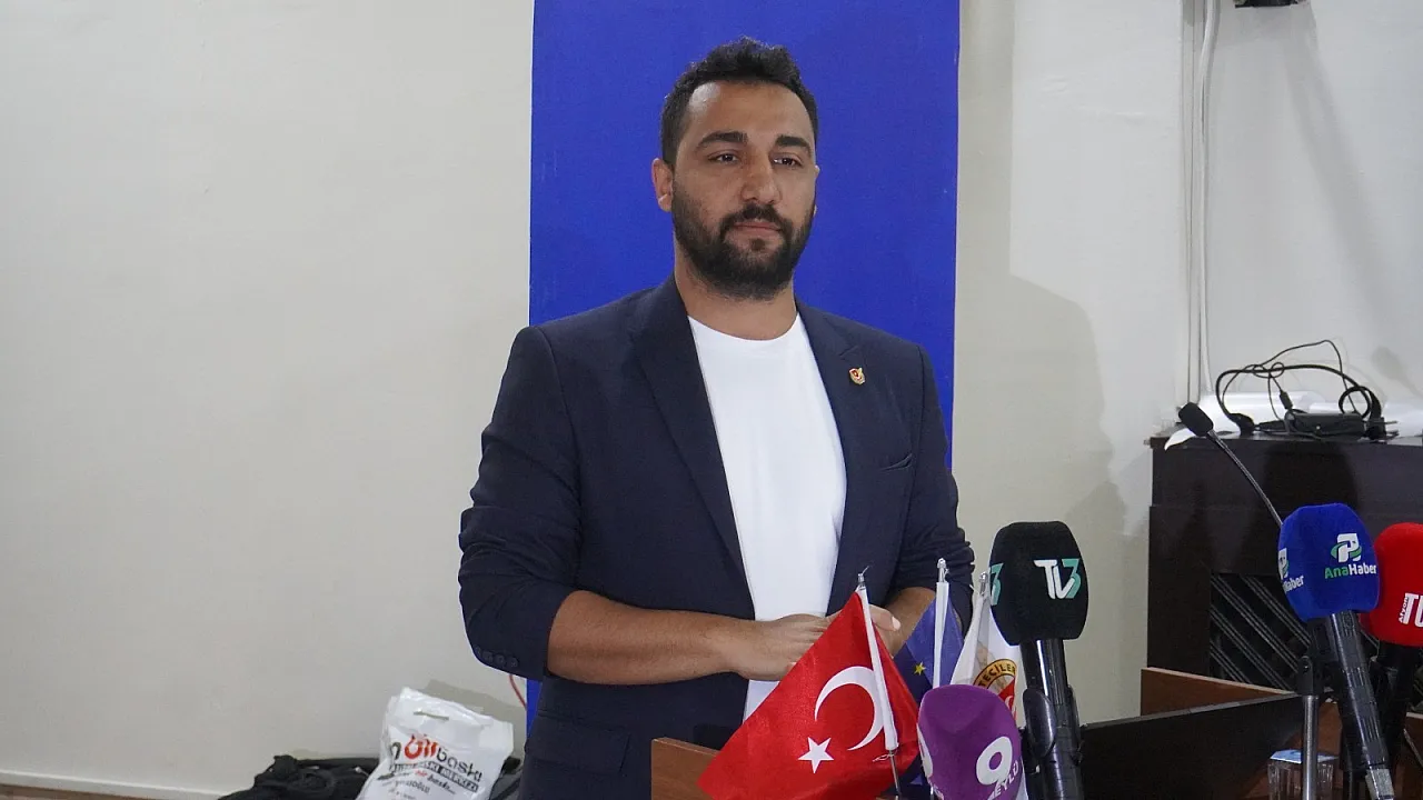 Afyon'da Gazetecilere Yapay Zeka Eğitimi Verildi