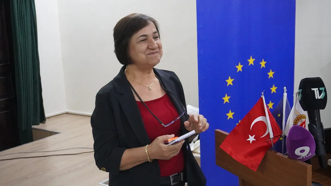 Afyon'da Gazetecilere Yapay Zeka Eğitimi Verildi