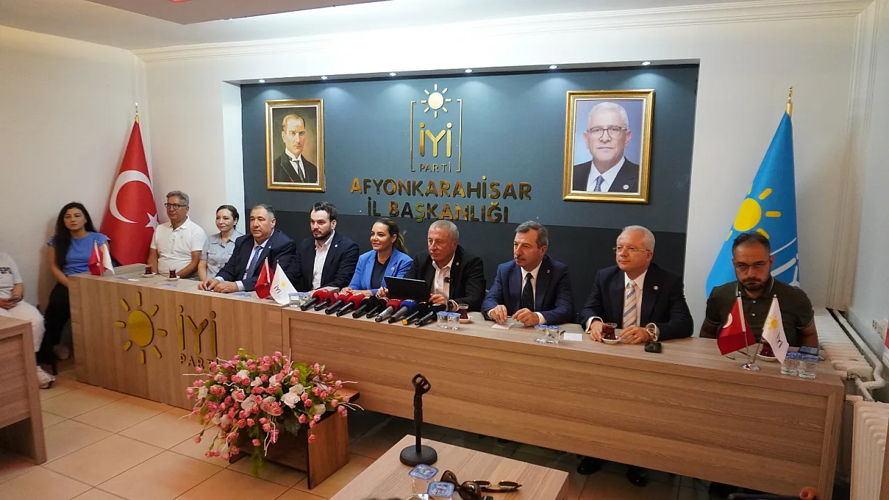 İYİ Parti Kurmaylarından Afyon'da Seçim Ve İktidar Çıkışı