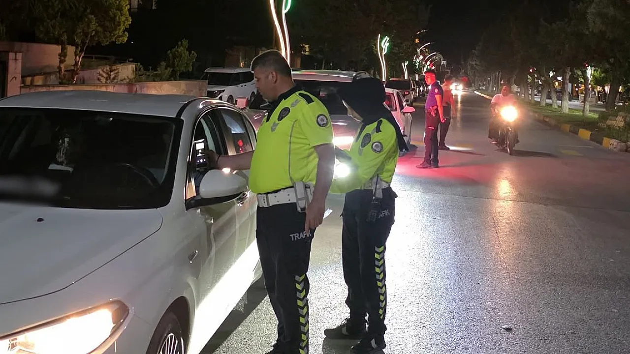 Polisten Asayiş Ve Trafik Denetimi