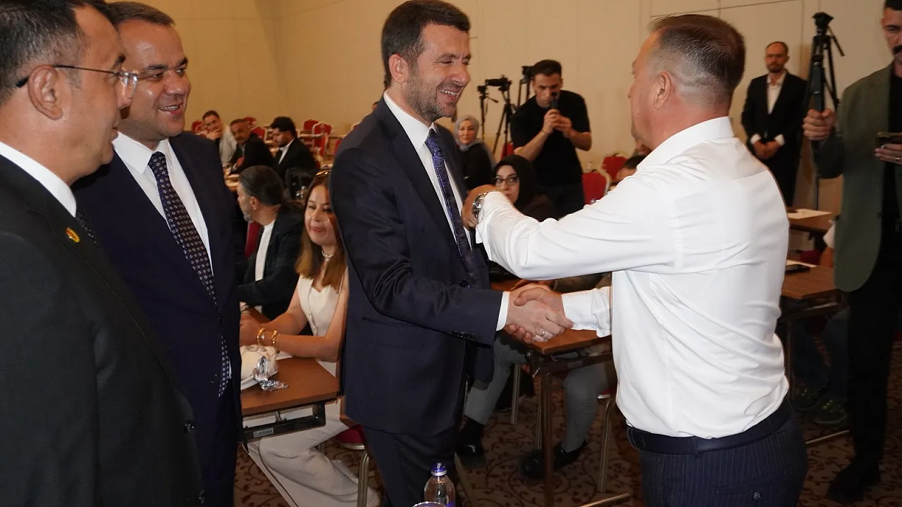 BİK Genel Müdürü Çay: Sadece Çok Tıklanan Haber, İyi Haber Değildir!