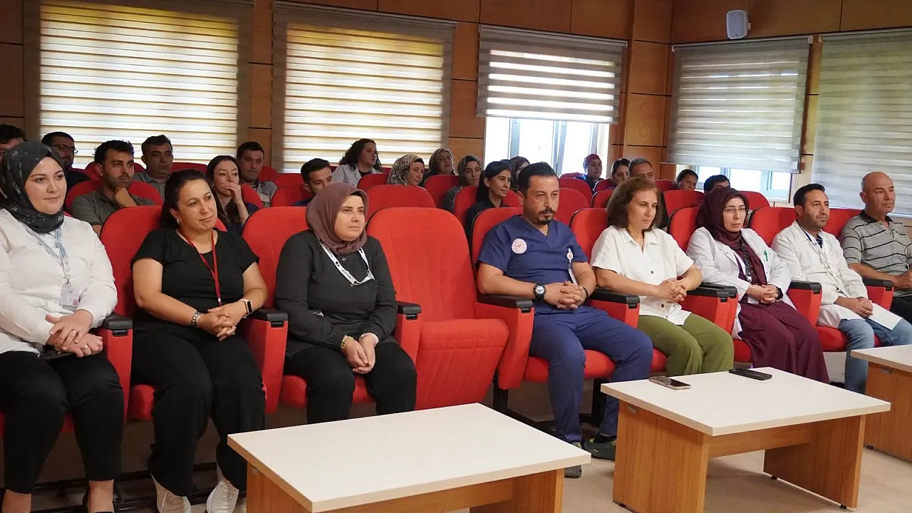 Afyon Devlet Hastanesinde Çalışanlar Dinlenildi