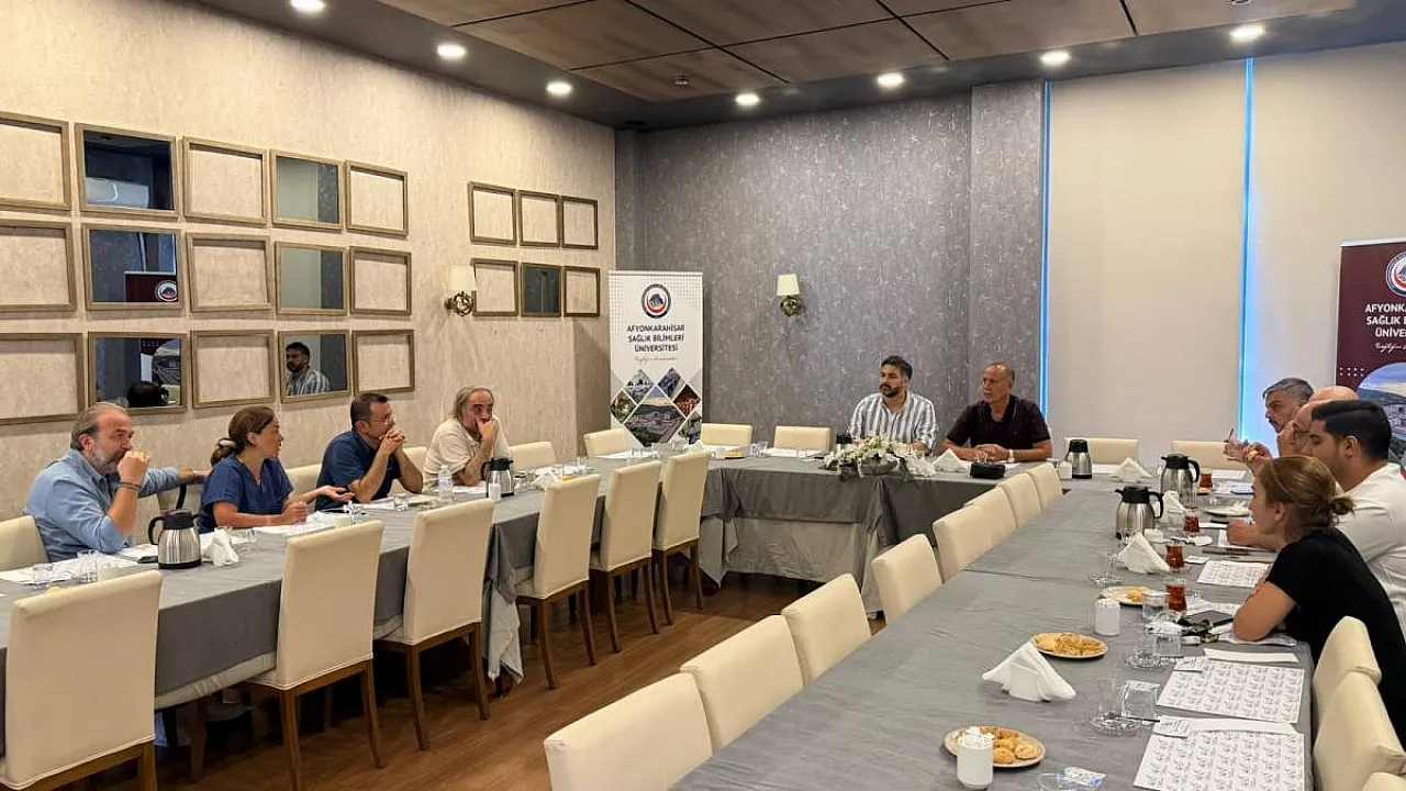 Afyon'daki Doğum Durumu Ve Kadın Hastalıkları Konuşuldu