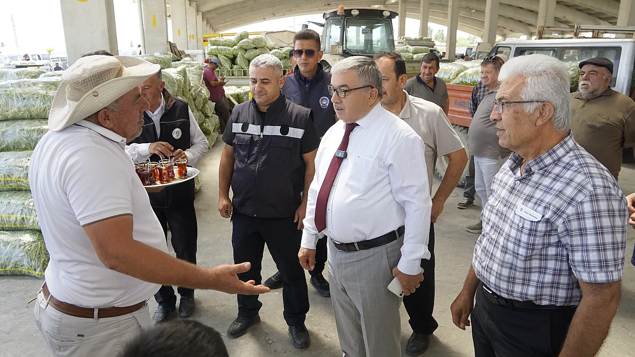 Başkan Özaşkın: Taze Fasulye Piyasasını Şuhut Belirliyor