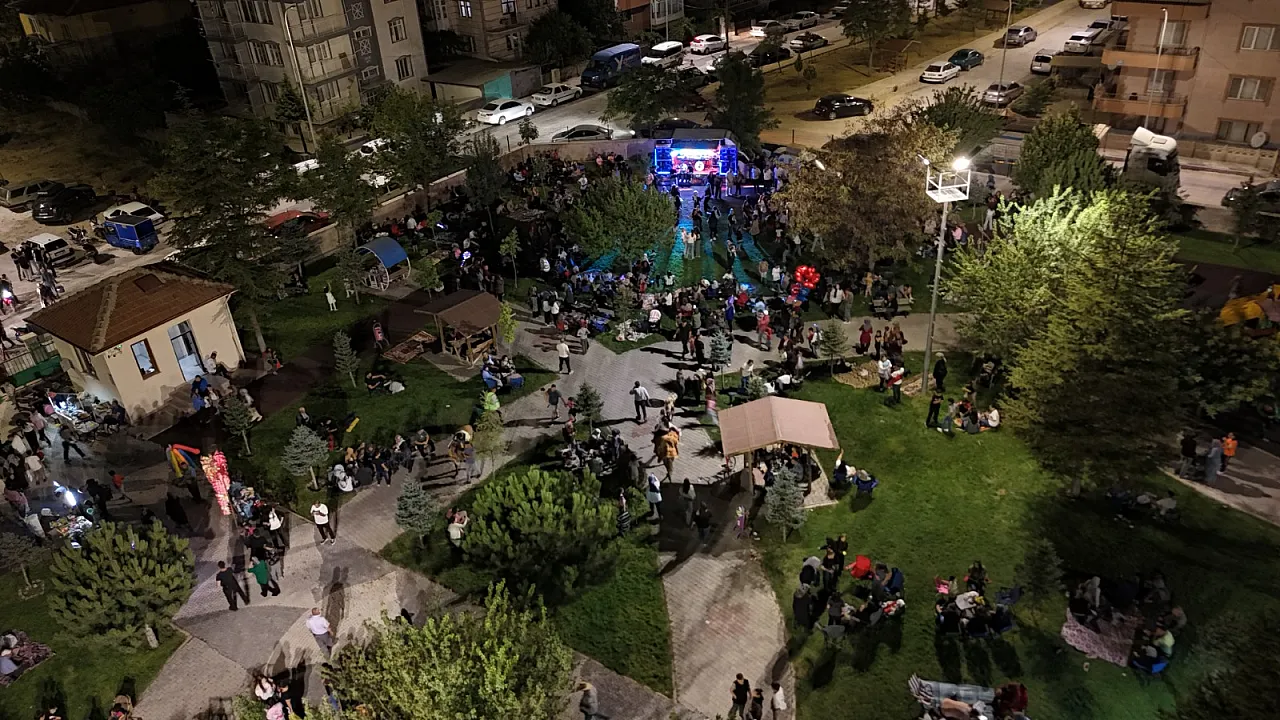 Fatih Mahallesi Sakinleri Yaz Şenliğinde Coştu