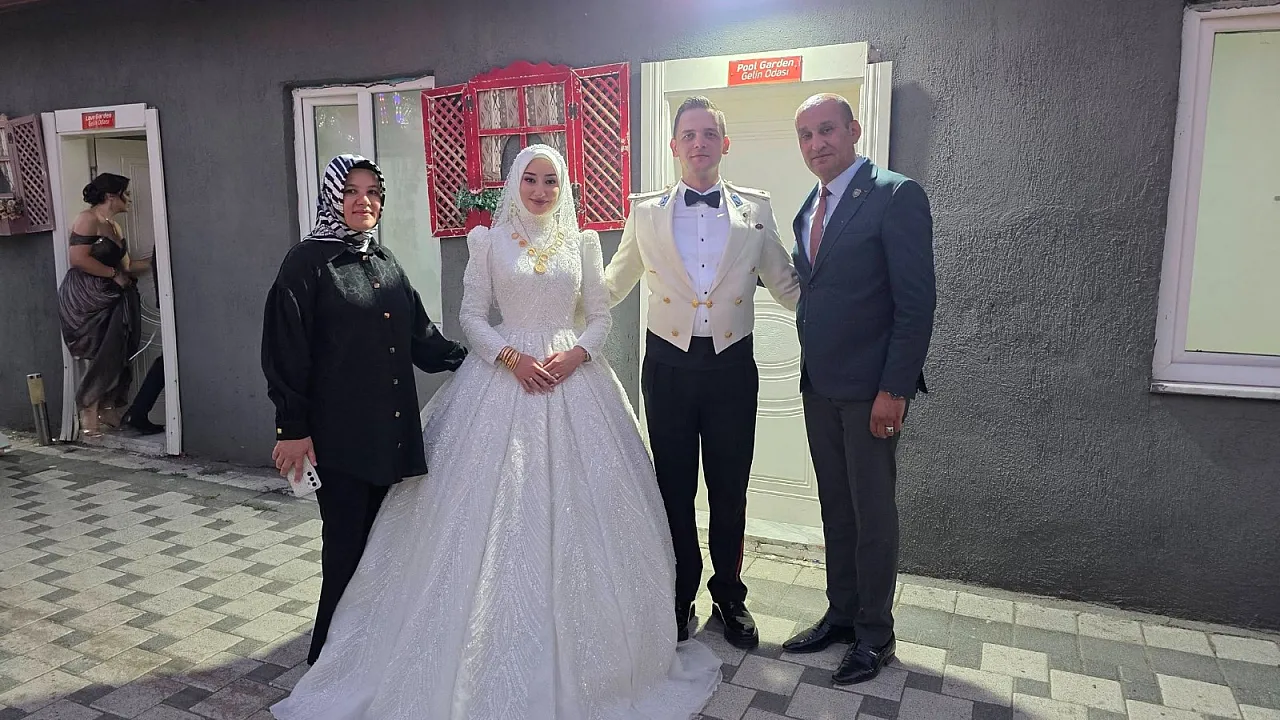 İki Kuşak Gazi Ailenin Teğmen Oğlu Dünya Evine Girdi