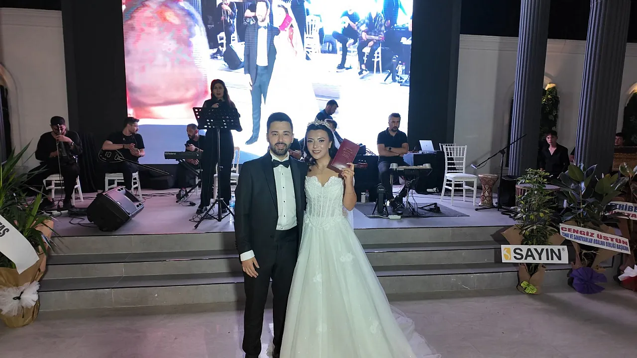 Kostak ve Sagun Ailelerinin Mutlu Günü