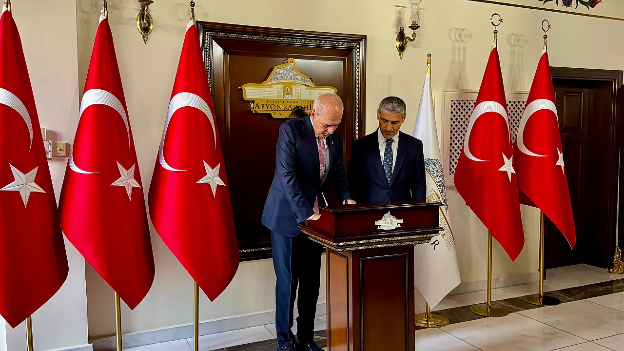 TBMM Başkanı Kurtulmuş, Vali Aktaş'ı Ziyaret Etti