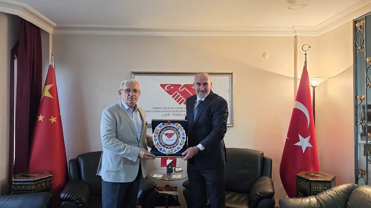 Türkiye-Çin İlişkilerinde ASEAN Zirvesi Gündemde