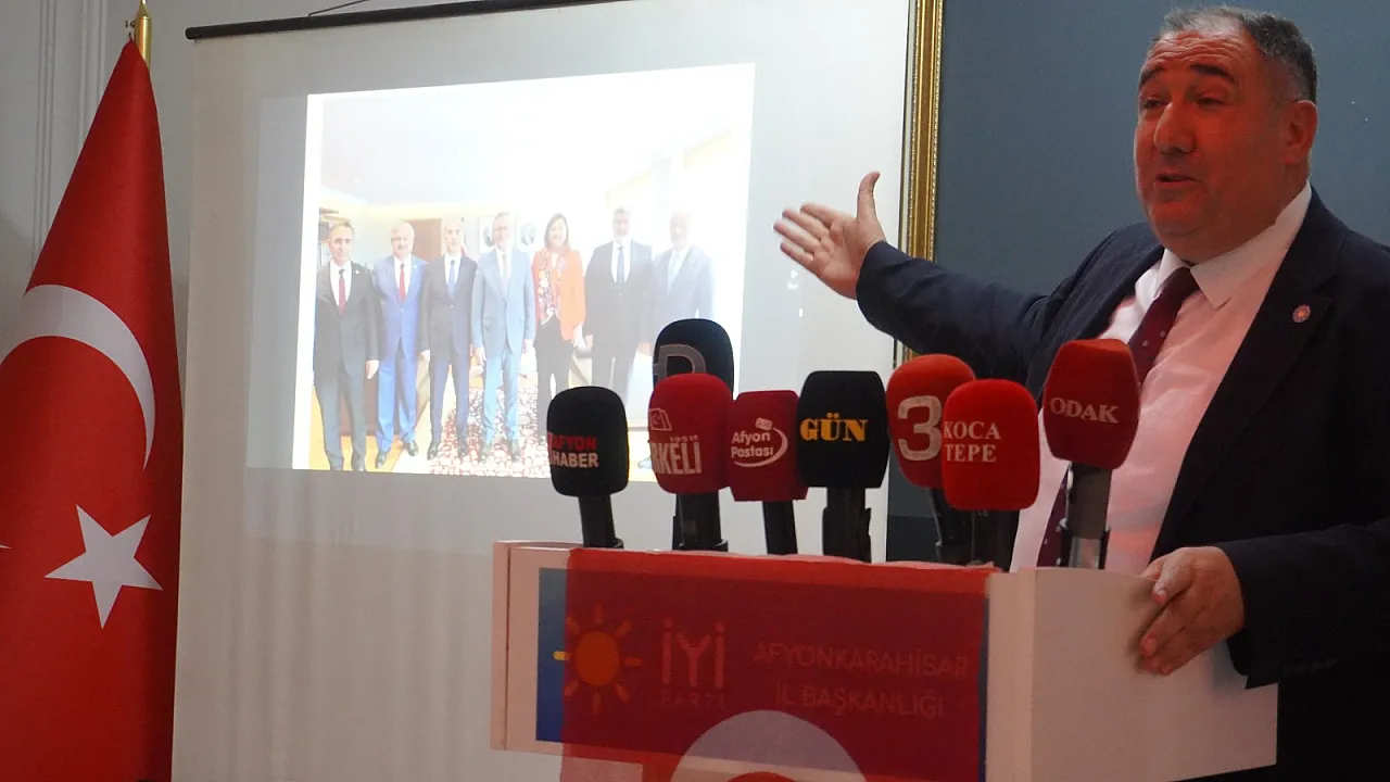 İYİ Partili Mısırlıoğlu'ndan 'Çay' Göndermesi: Çaycı Sıkıntısı Varmış