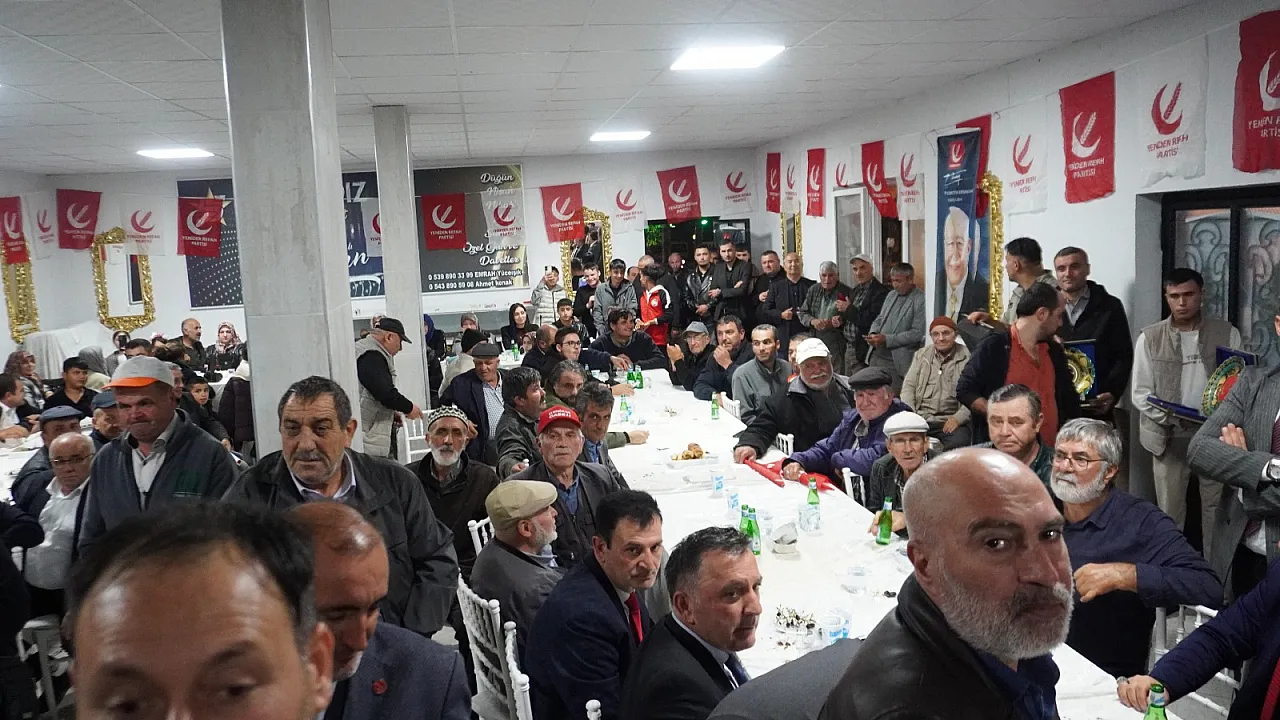 Yeniden Refah Partisi Lideri Erbakan'dan Afyon'da Mesaj İkinci 40 Yılın Milli Görüşçüleri Olarak Bu Mirasa Layık Olacağız