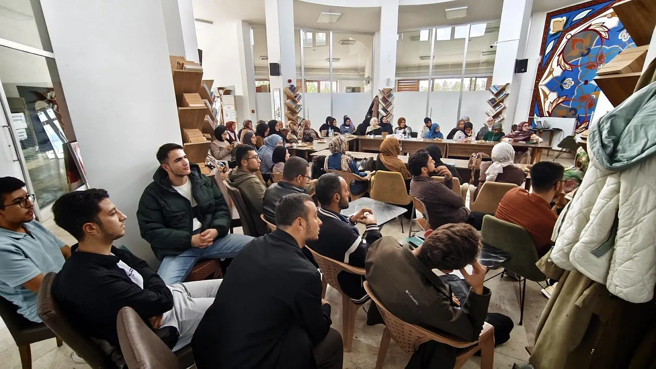 Afyonkarahisar'da 'Batı Notları' Konuşuldu