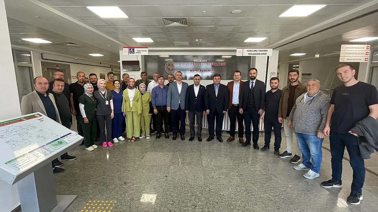 Hekim Milletvekili Yangınzedeyi Kurtardı