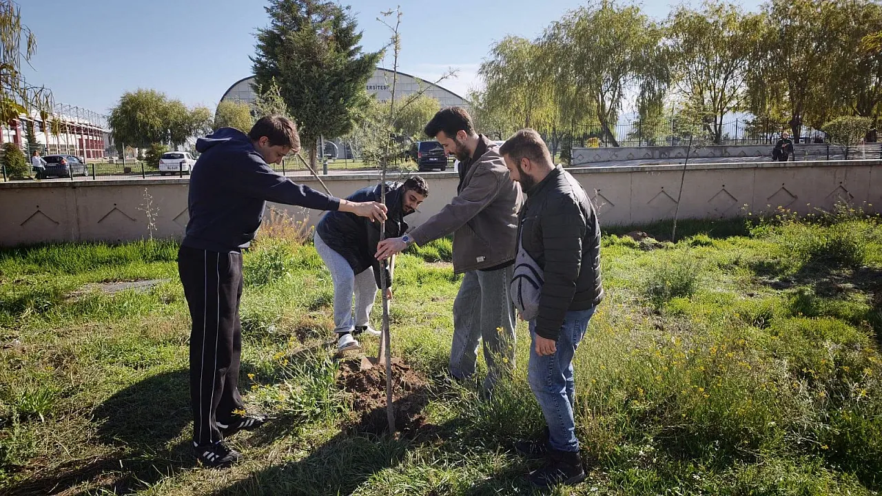 Sadaka-i Cariye: Toprağa Düşen Nefes