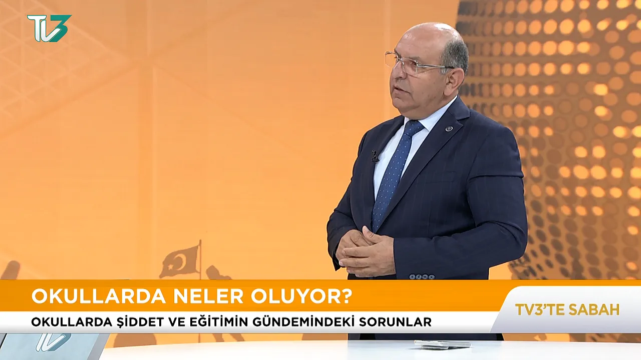 Türk Eğitim-Sen Afyonkarahisar Şube Başkanı Muhtar Demirci 'Okullarda Güvenlik Çalışanı Şart'