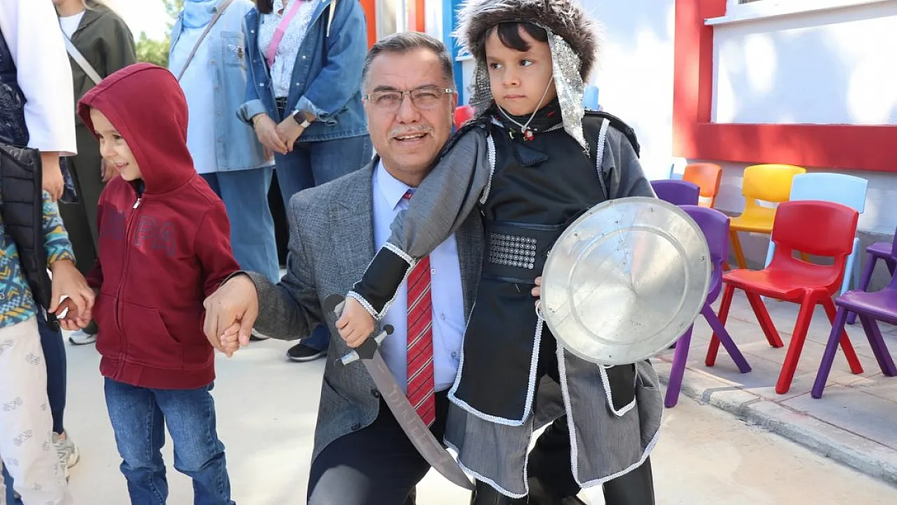 Bu Kez Ders Yok, Oyun Var!