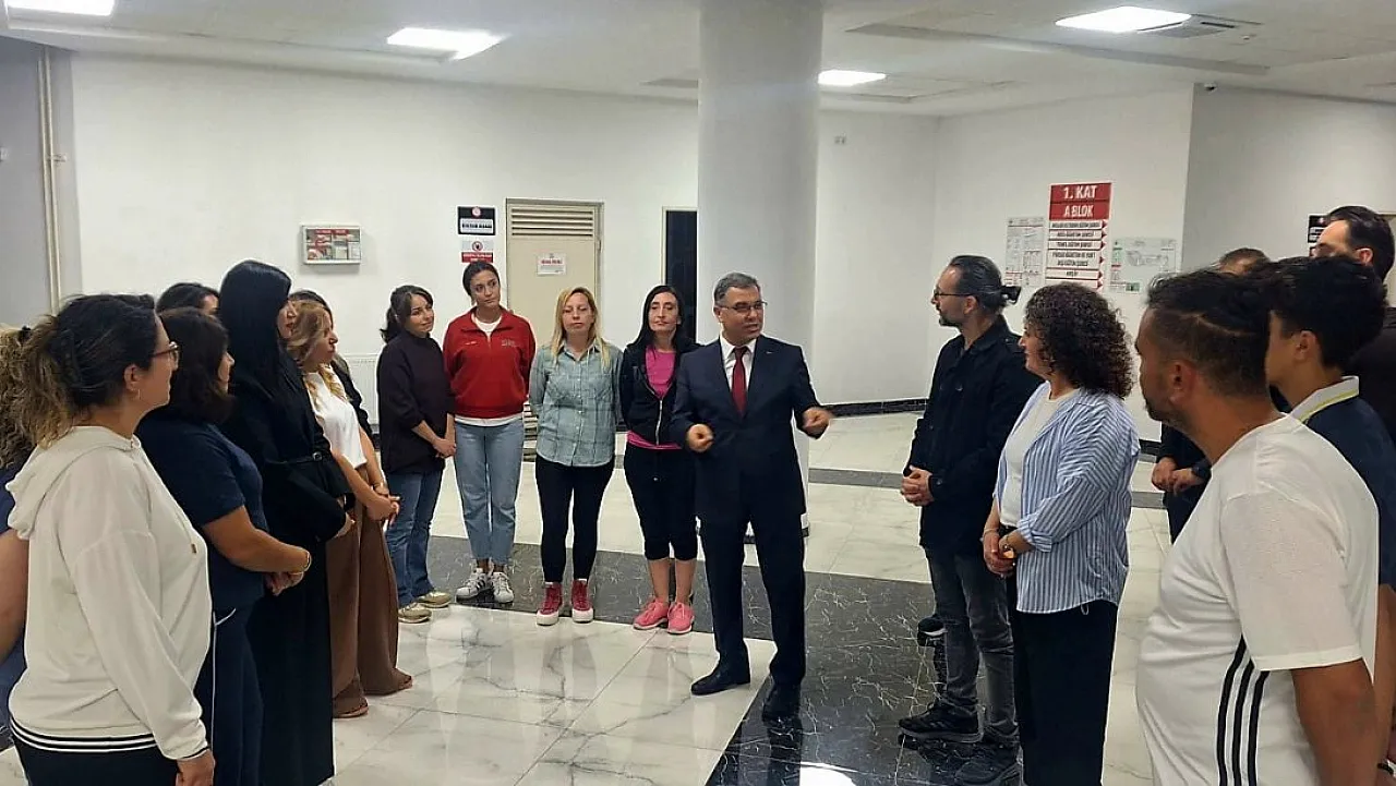 Afyonkarahisar'da Akşam Provasına Sürpriz Ziyaret!
