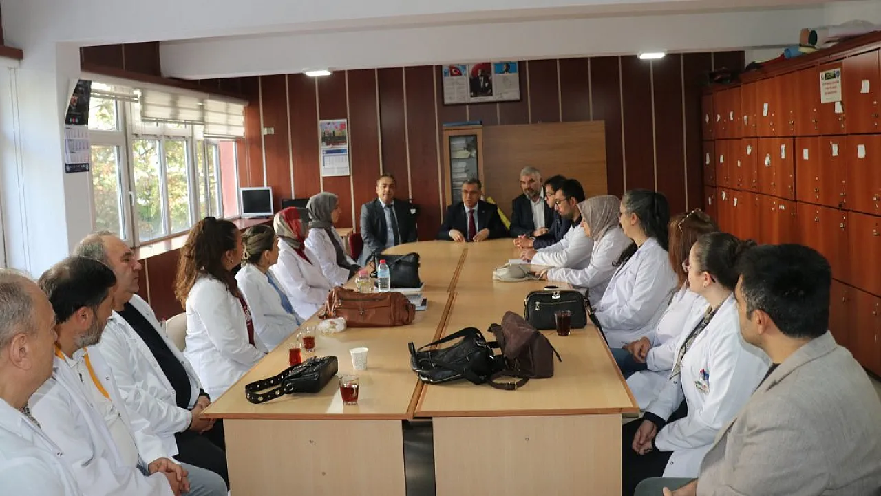 Afyonkarahisar'da Okullara Yakın Takip!