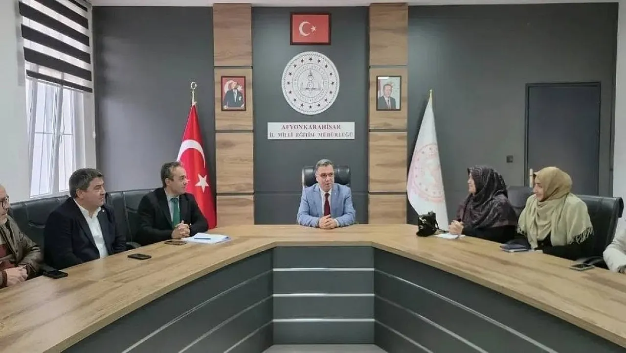 Öğretmenler Bu Kez Ders İçin Değil, Değerler İçin Buluştu