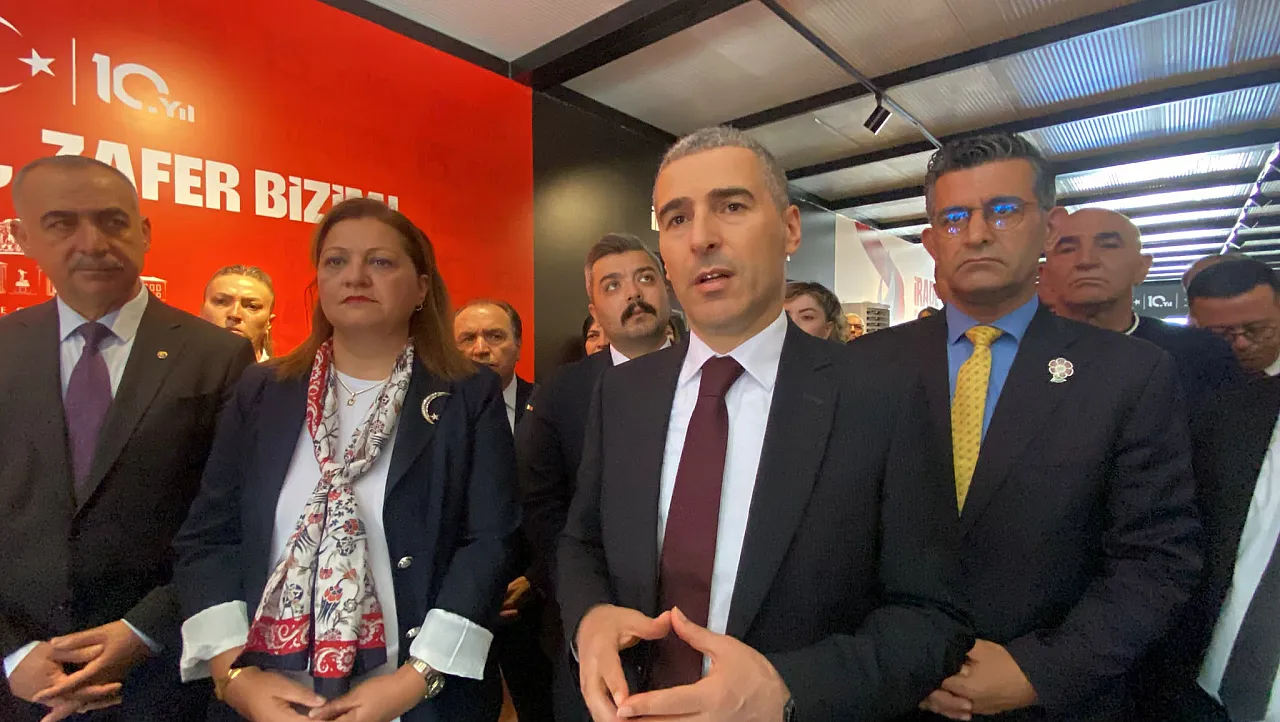 Afyon'da 15 Temmuz Anı Çadırı Açıldı: VR Gözlüklerle O Gece Anlatılıyor