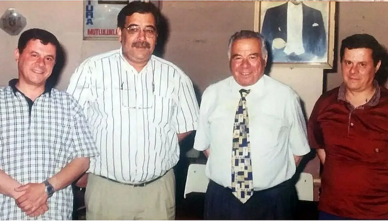 Evin Hizmetçisi Olduğunu Sanıyordu, Patronun Kızı Çıktı. Büyük Mirasa Ortak Oldu