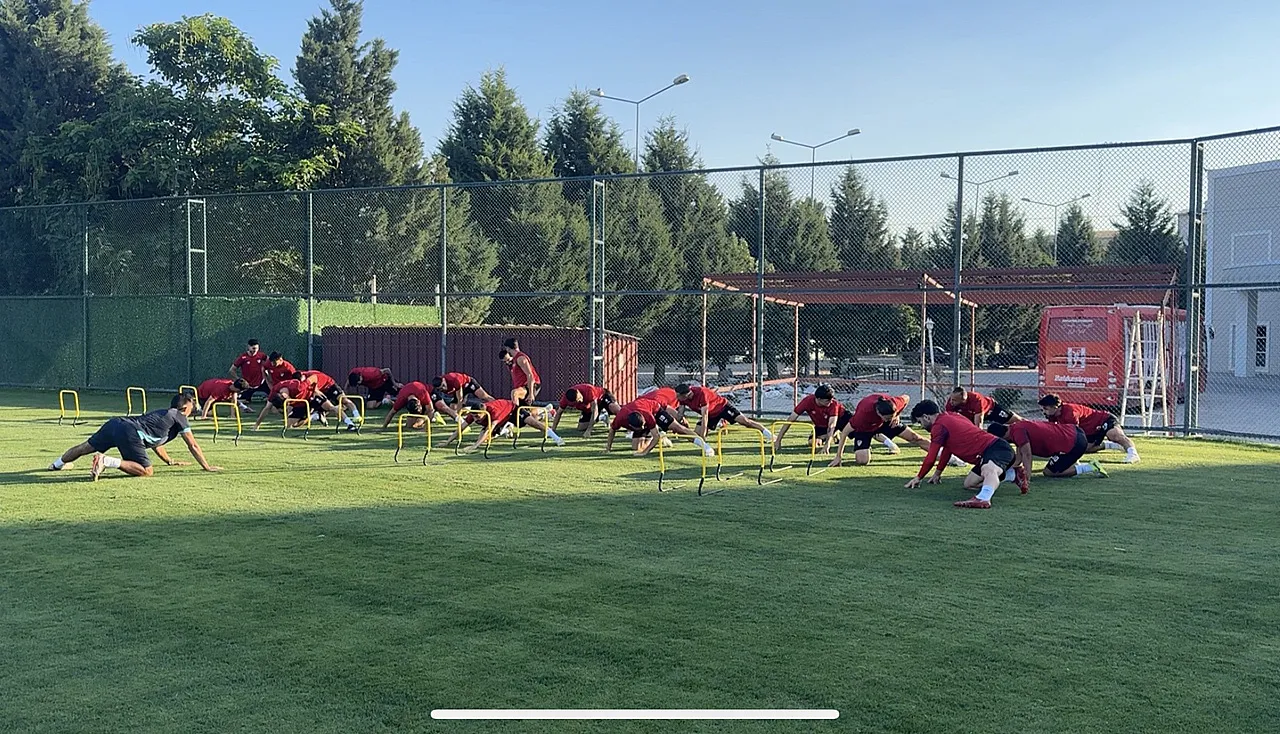 Elazığspor Afyon'da Kampa Başladı