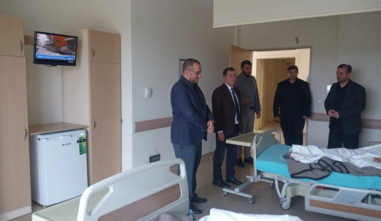 Başkan Duran, Çay Devlet Hastanesi'nde İncelemede Bulundu