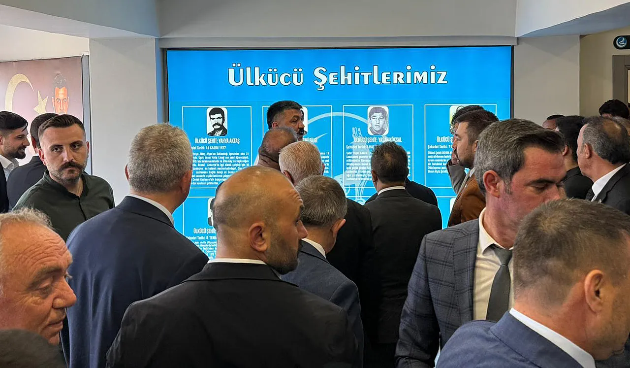 Afyon Ülkü Ocağı'nda Görkemli Bayramlaştı