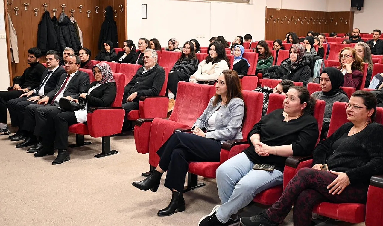Afyon'da Günde 2 Buçuk Ton Çikolata Üretiliyor