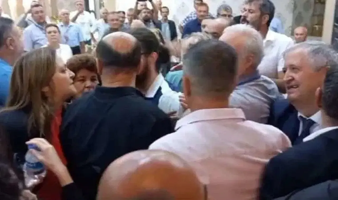 Burcu Köksal'a Gönderme: Ayılıp Bayılanların, Nereye Geçtiğini Görüyorsunuz!
