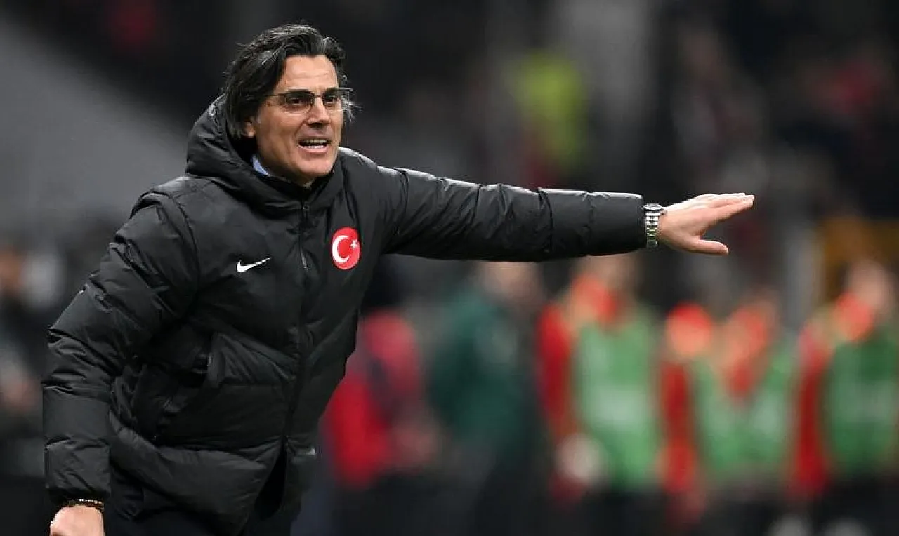 Erman Toroğl'ndan, Montella'ya Sert Çıkış