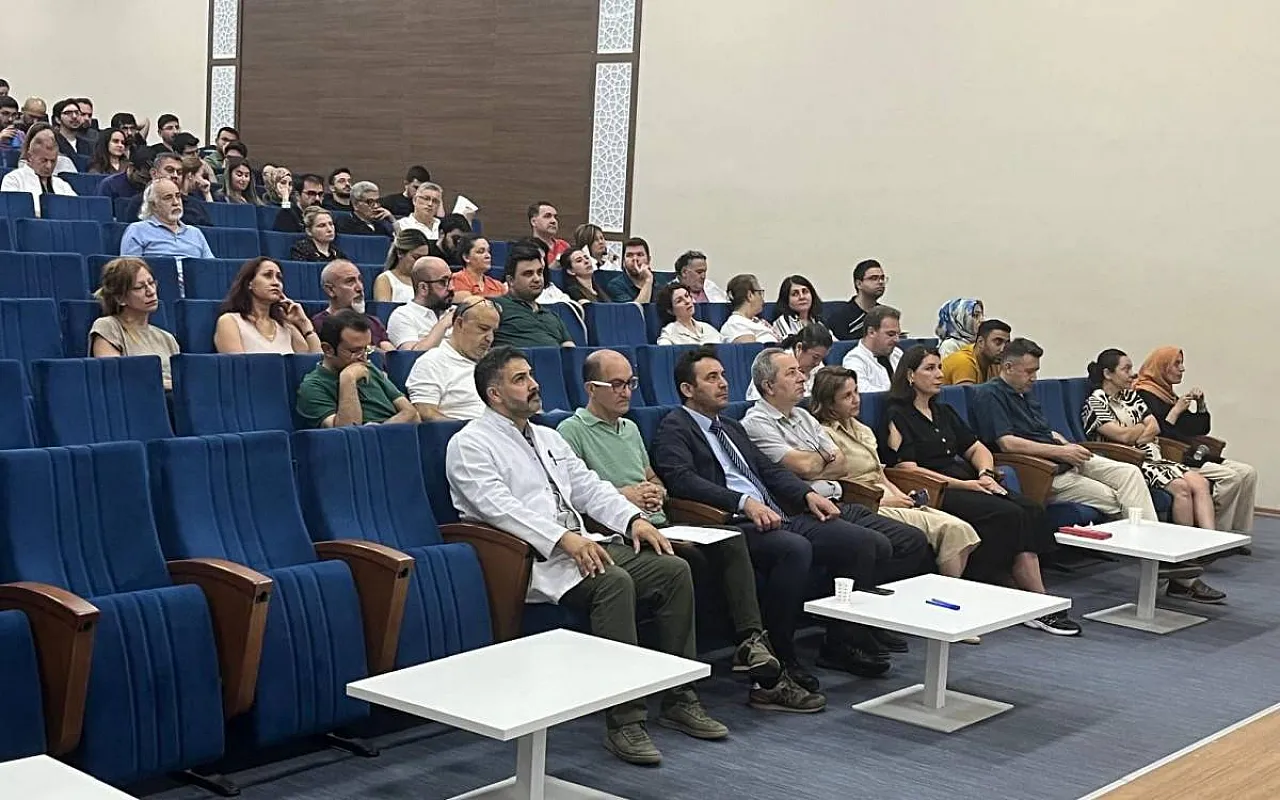 AFSÜ Tıp Fakültesi Akademisyenlerine Özel Eğitim