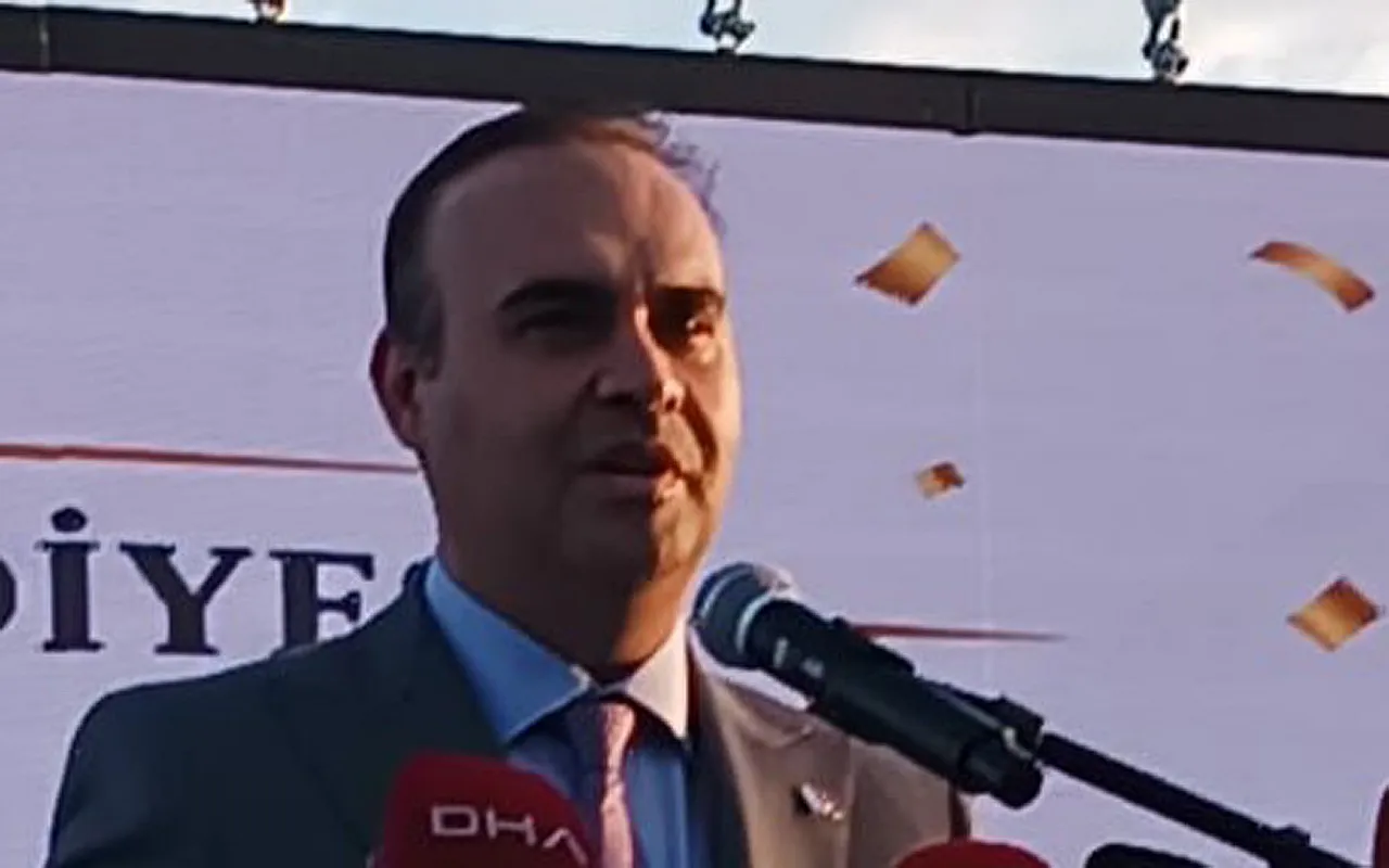 'Kamu İmkanlarını Yolsuzluk Ve Yozlaşmaya Vesile Kılıyorlar'