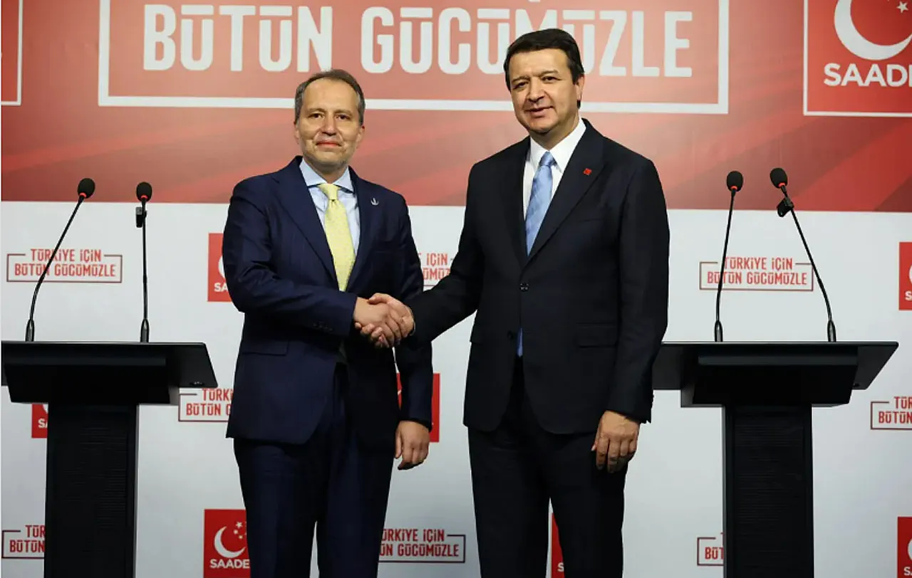Saadet Partisi ve Yeniden Refah Partisi'nden Birleşme Sinyali