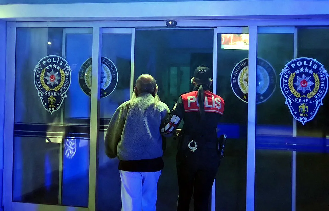 Spa Ve Masaj Salonunda Fuhuş: 10 Gözaltı