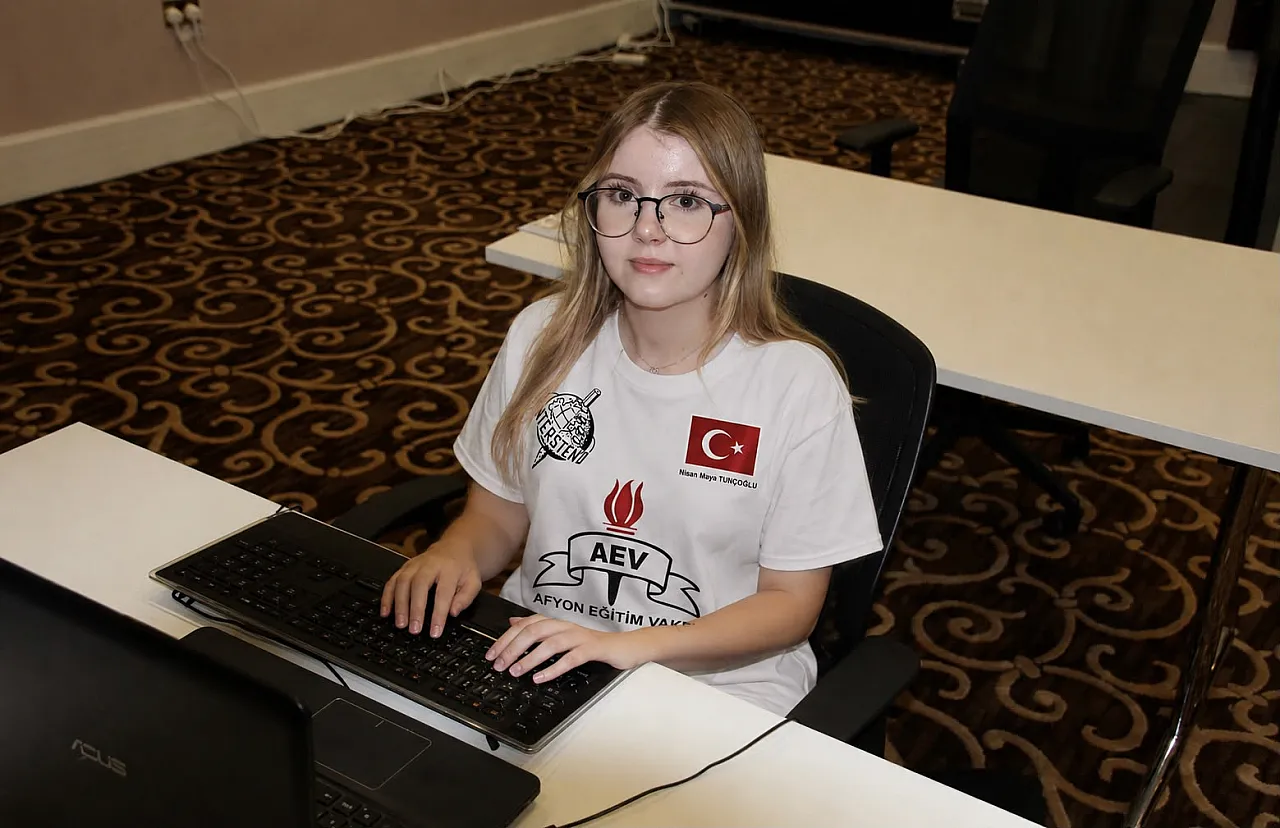 Türk Milli Klavye Takımı İngiltere'de Dünya Şampiyonu Oldu!
