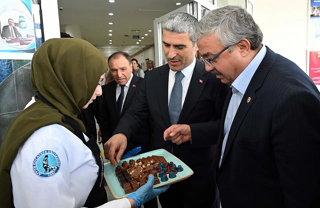 Adını Kocatepe'den Aldı, Mutfak Sahnesine Dönüştü! Gastrotoryum Açıldı