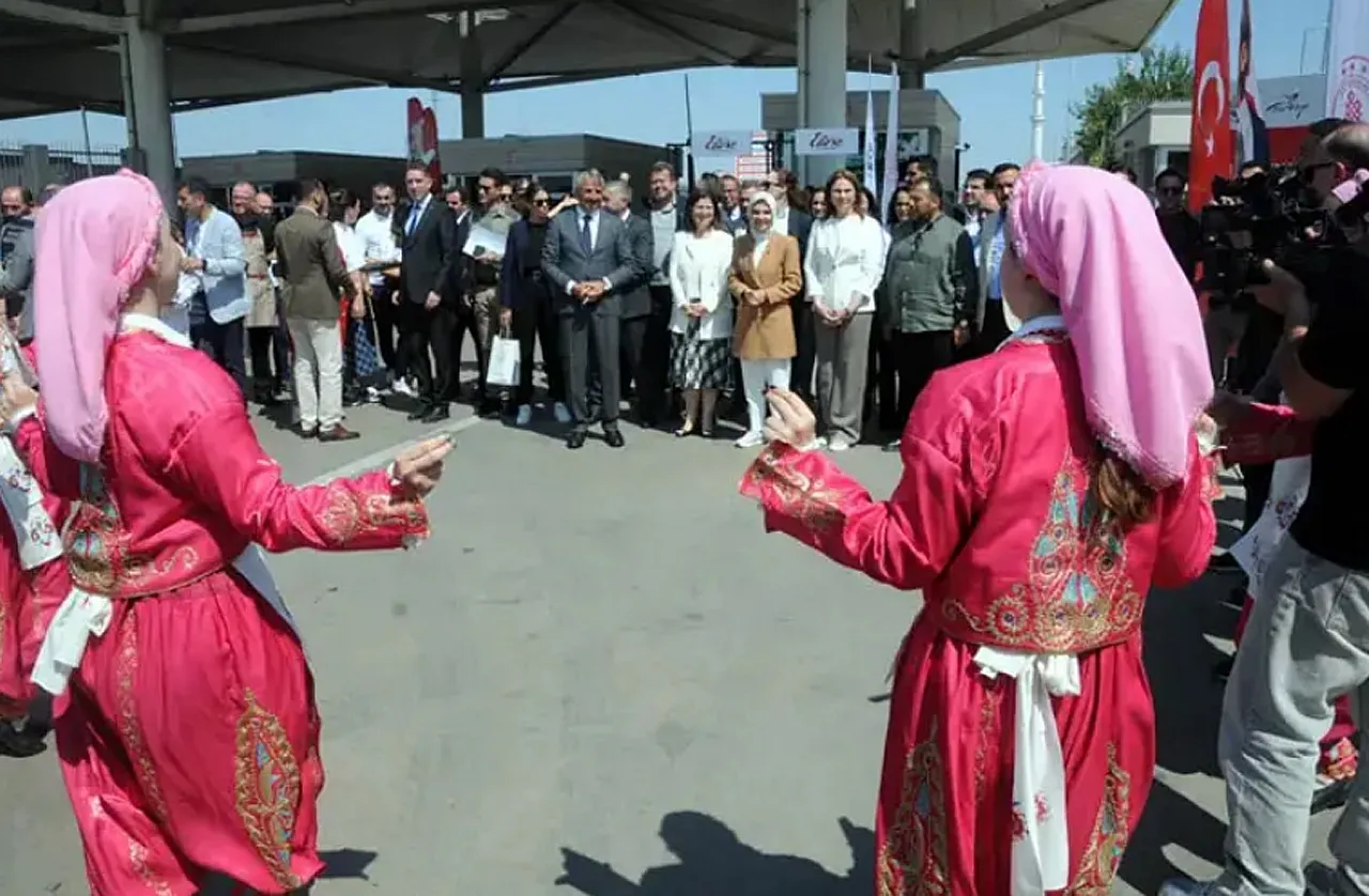 '7,5 Milyon Gurbetçimiz Var'