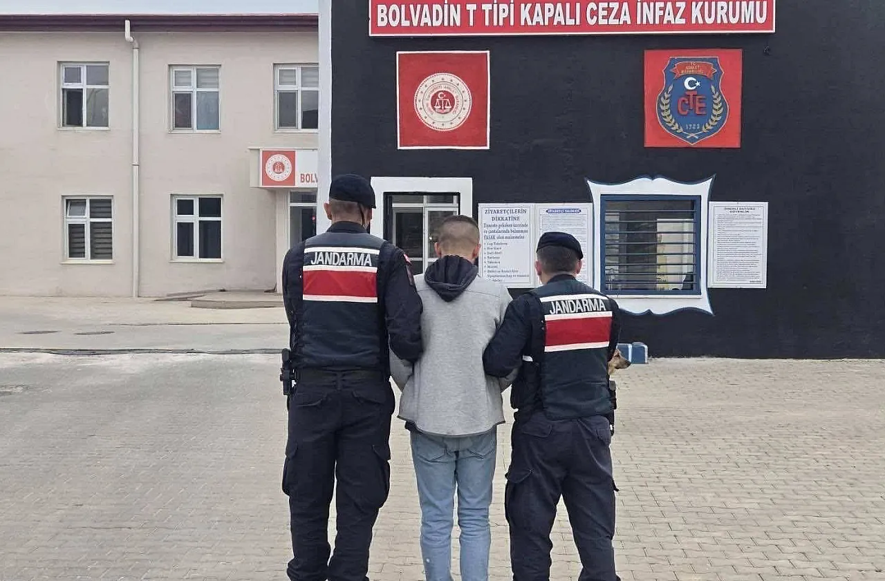 Jandarmanın Kararlı Operasyonuyla 60 Kişi Yakalandı